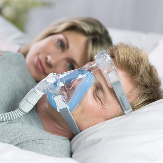 Philips Respironics Amara Gel CPAP Full Face Maske beim schlafen